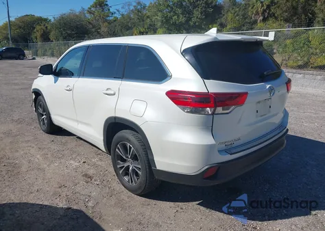 2018 Toyota Highlander Le Plus из США, поврежденный, VIN 5TDZZRFH1JS256189